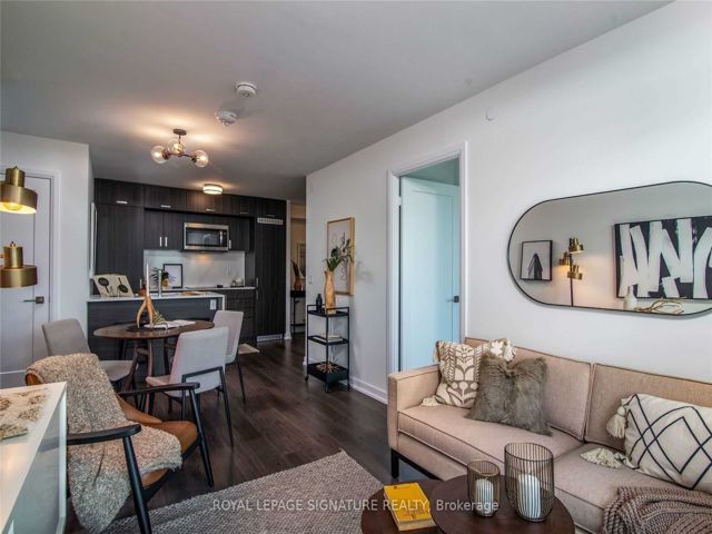 3307 - 18 Erskine Ave