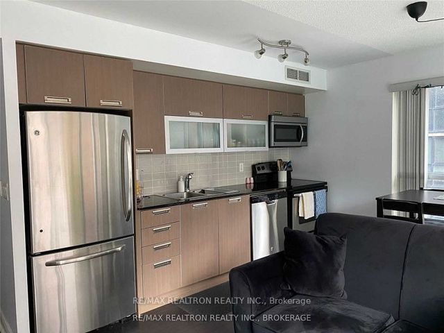 711 - 28 Ted Rogers Way