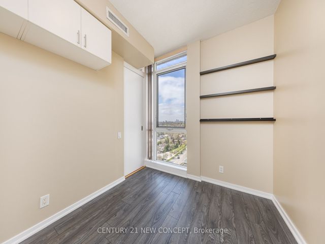 1803 - 30 Canterbury Pl