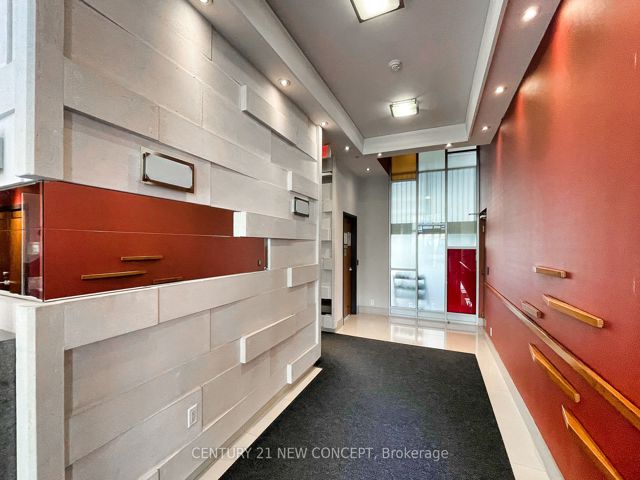 1803 - 30 Canterbury Pl