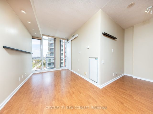 1803 - 30 Canterbury Pl