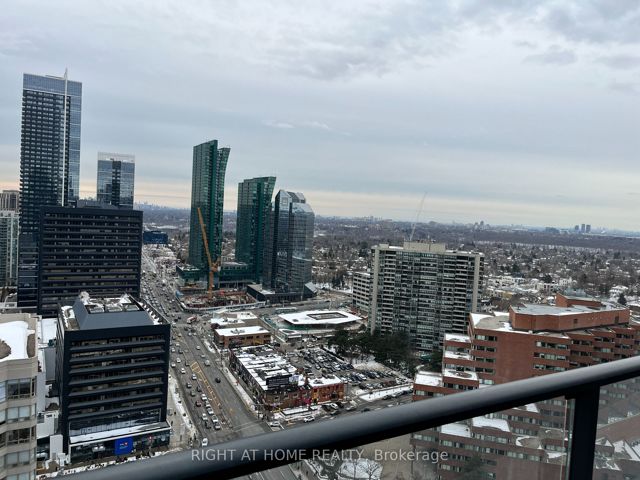 2906 - 4955 yonge St