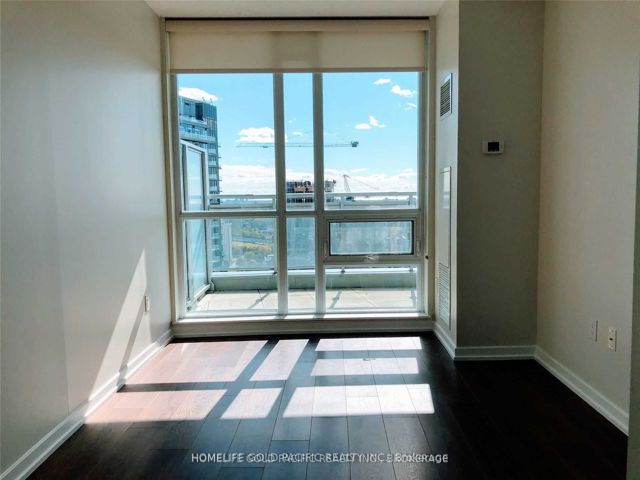 2709 - 66 Forest Manor Rd