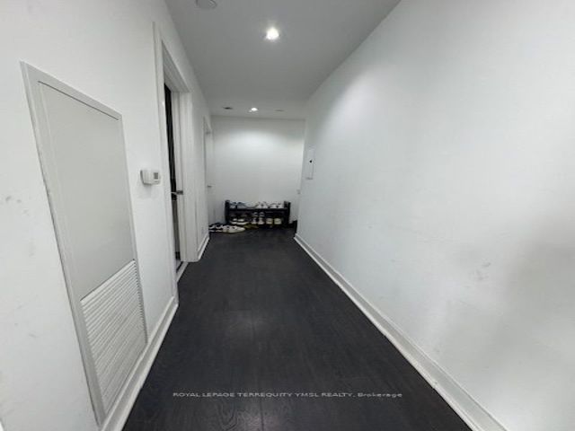 3008 - 15 Grenville St