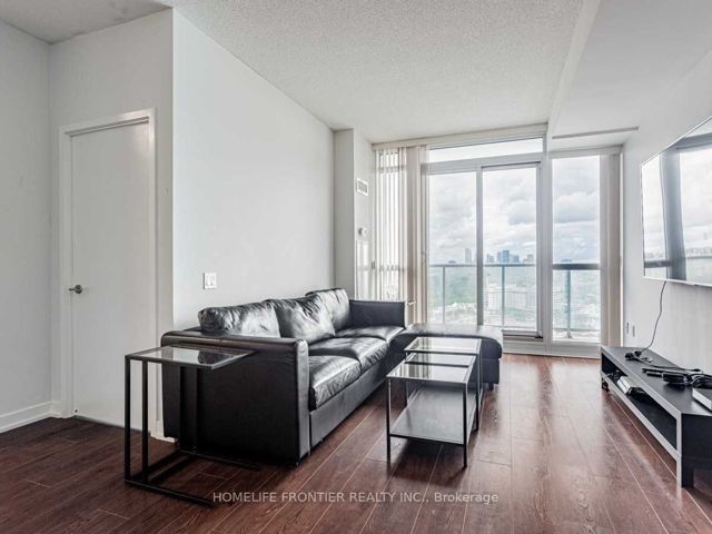2803 - 121 Mcmahon Dr