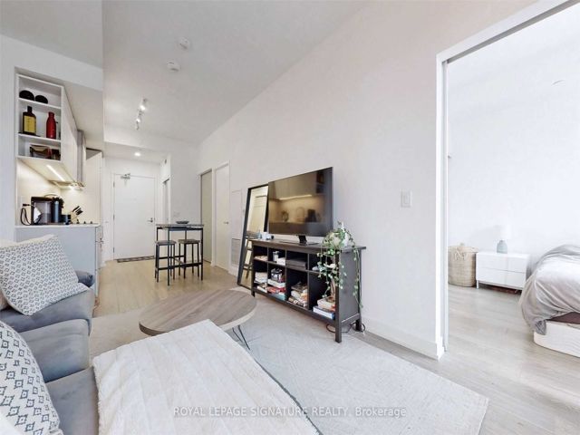 1103 - 19 Western Battery Rd