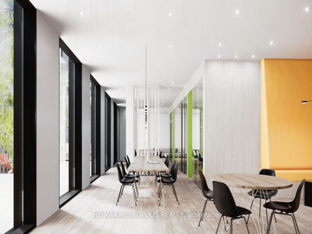 408 - 30 Tretti Way