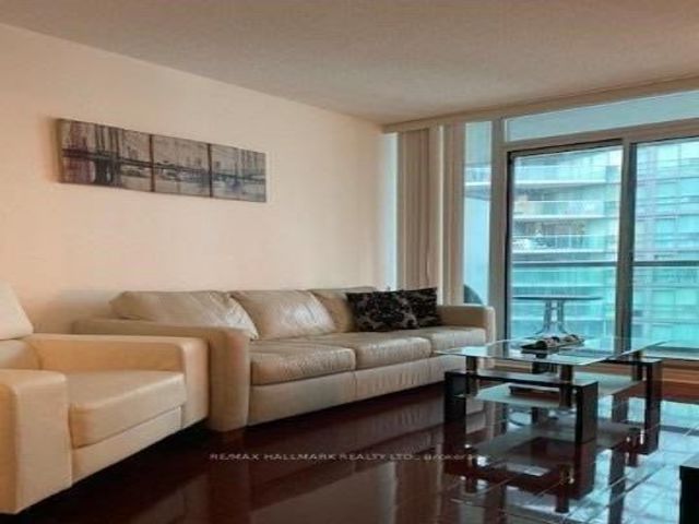 1703 - 51 Lower Simcoe St