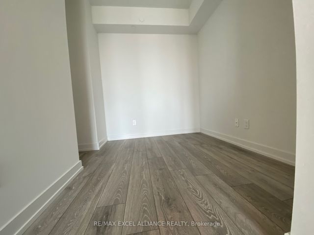 1806 - 159 Wellesley St