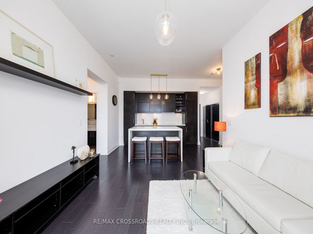 4509 - 1080 Bay St