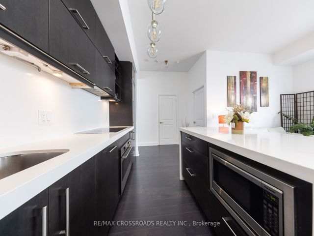 4509 - 1080 Bay St