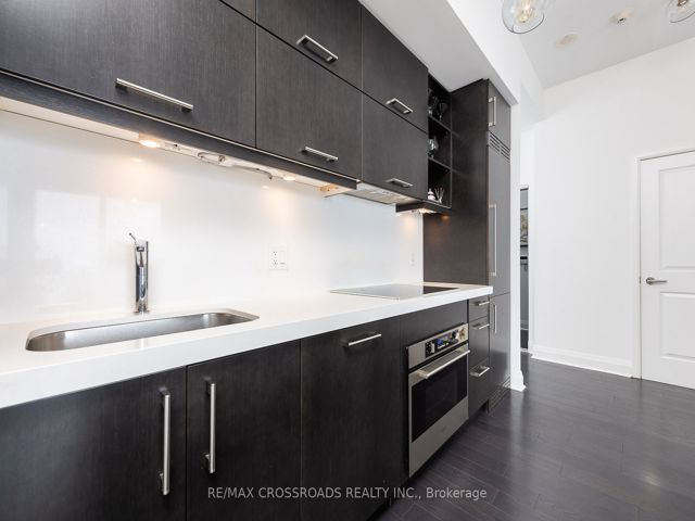 4509 - 1080 Bay St