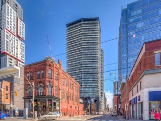 1412 - 125 Peter St