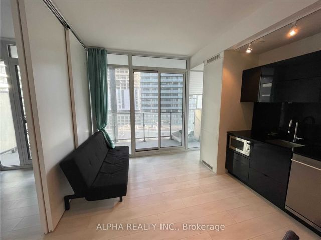 1412 - 125 Peter St