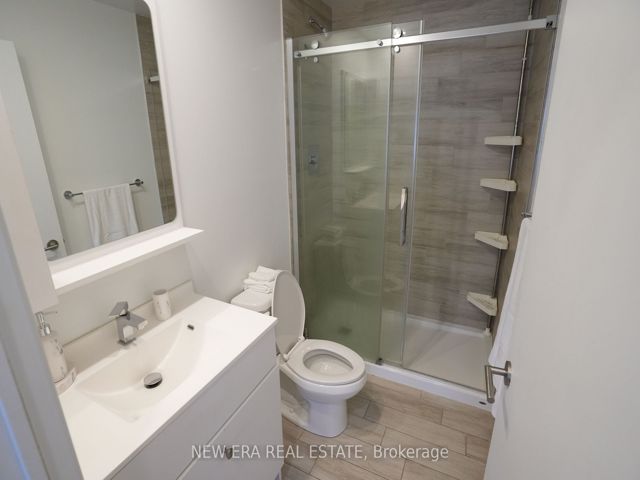 315 - 75 Canterbury Pl