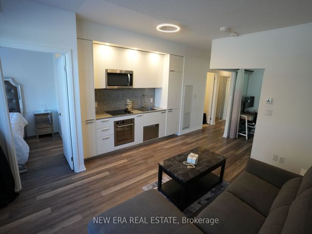 315 - 75 Canterbury Pl