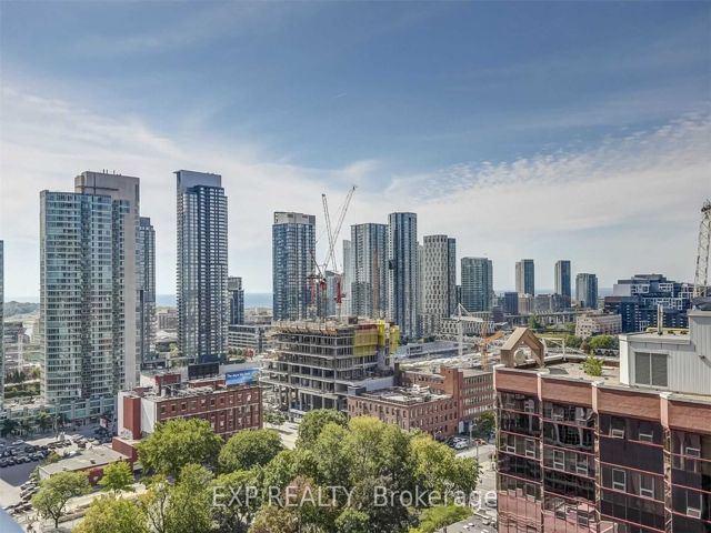 1809 - 375 King St W