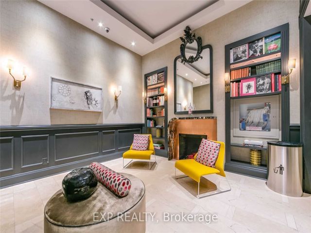 1809 - 375 King St W
