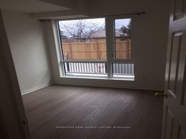 203 - 639 Lawrence Ave W