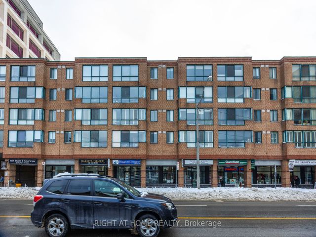 417 - 225 Davenport Rd