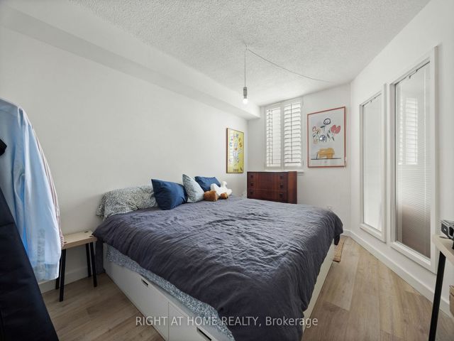 417 - 225 Davenport Rd
