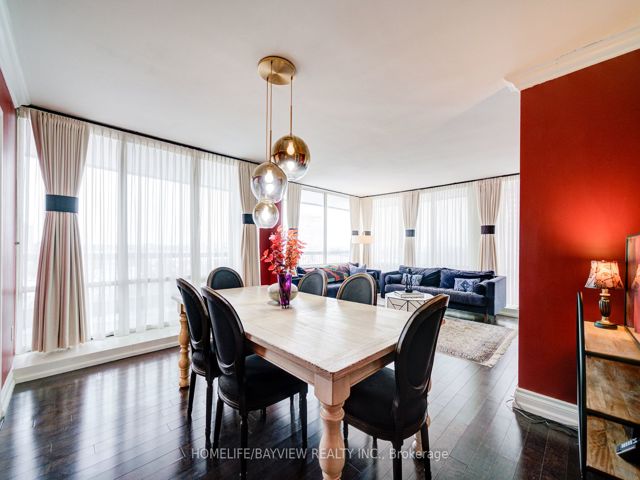 806 - 115 Antibes Dr