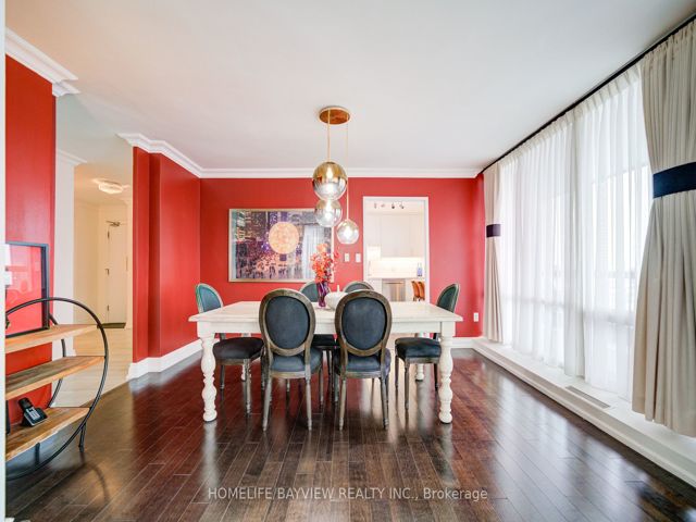 806 - 115 Antibes Dr