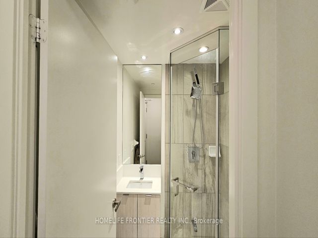 1414 - 195 Redpath Ave