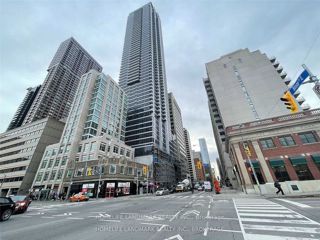 3001 - 395 Bloor St E