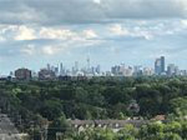 1202 - 3237 Bayview Ave