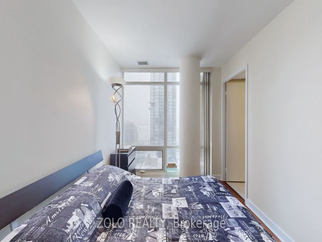 1918 - 4K Spadina Ave