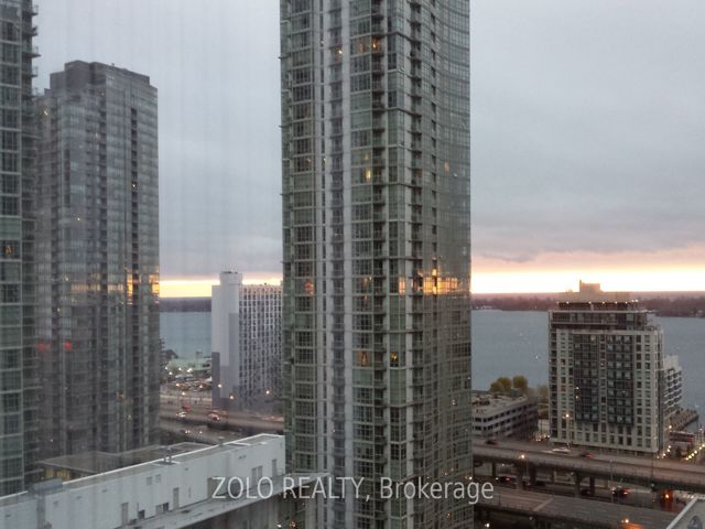 1918 - 4K Spadina Ave