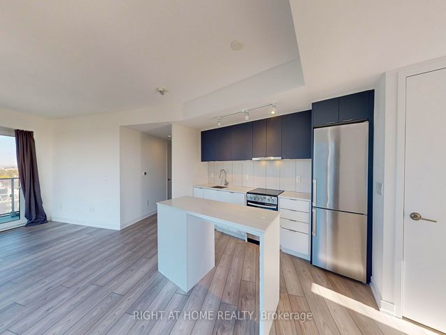 1410 - 8 Tippet Rd