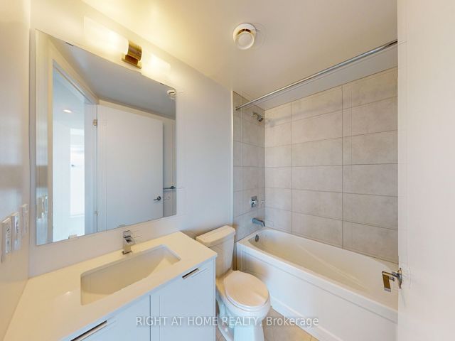 1410 - 8 Tippet Rd