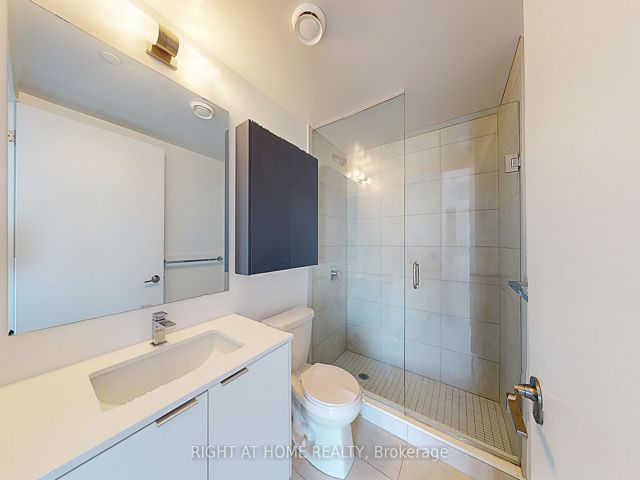 1410 - 8 Tippet Rd
