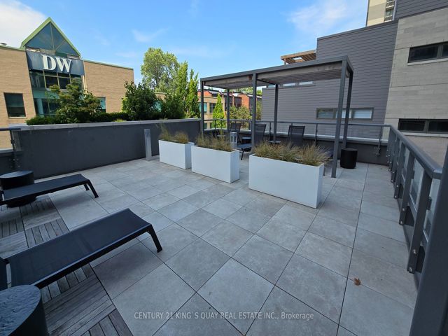 Th3 - 175 Pears Ave