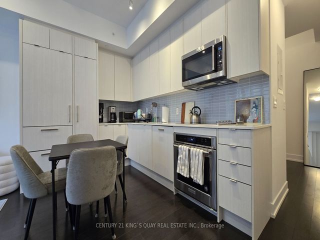Th3 - 175 Pears Ave