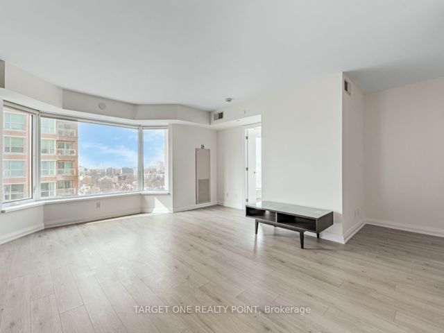 1617 - 155 Yorkville Ave