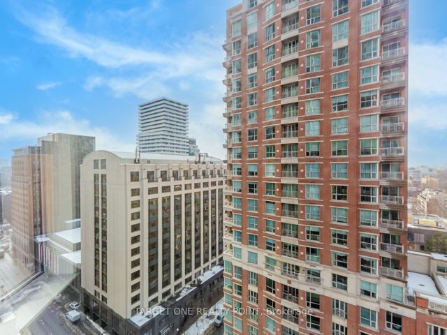 1617 - 155 Yorkville Ave