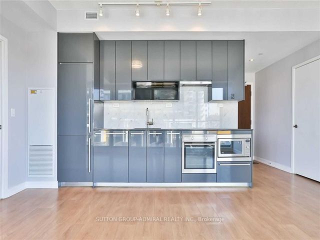 512 - 115 Mcmahon Dr