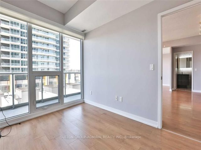 512 - 115 Mcmahon Dr