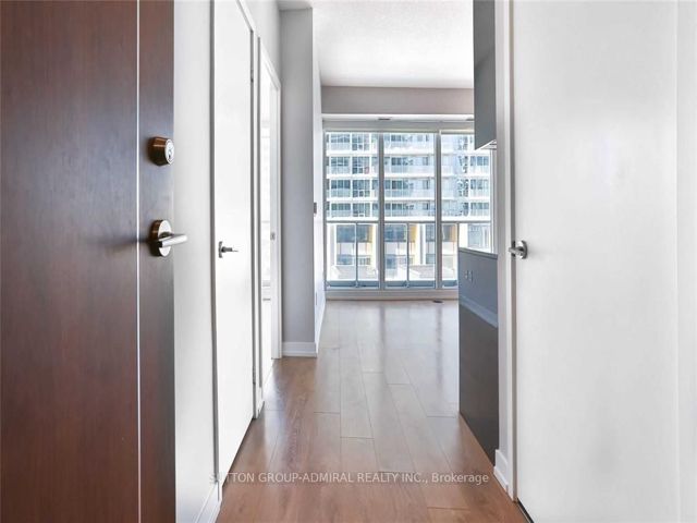 512 - 115 Mcmahon Dr