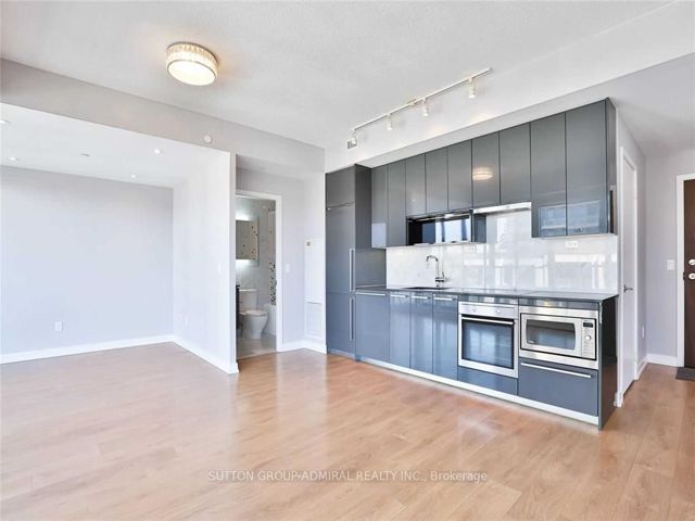 512 - 115 Mcmahon Dr
