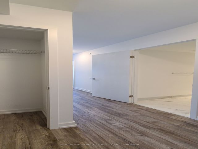 PH01 - 77 Shuter St