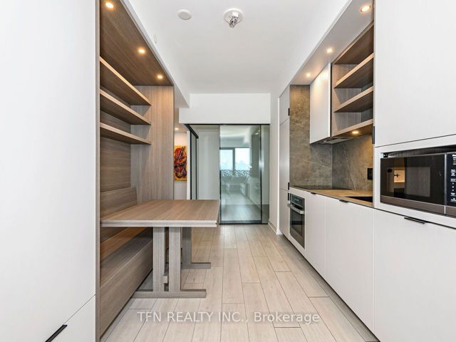 2604 - 55 Charles St E