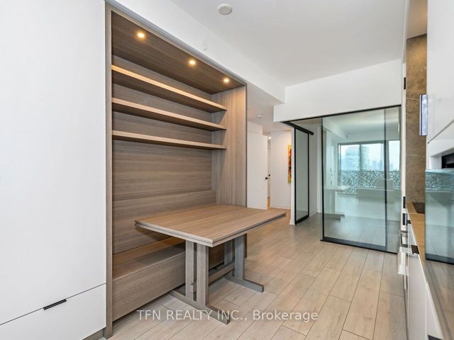 2604 - 55 Charles St E