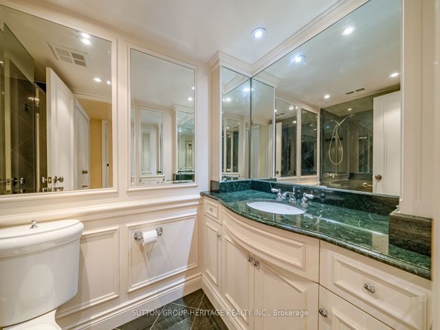706 - 63 St Clair Ave