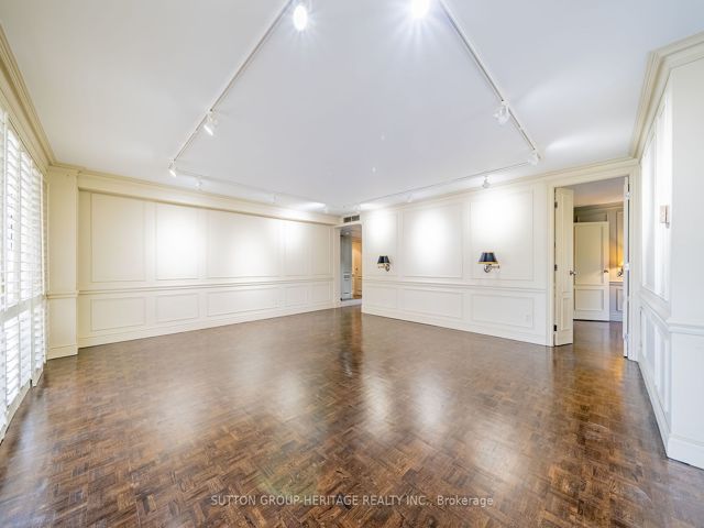 706 - 63 St Clair Ave