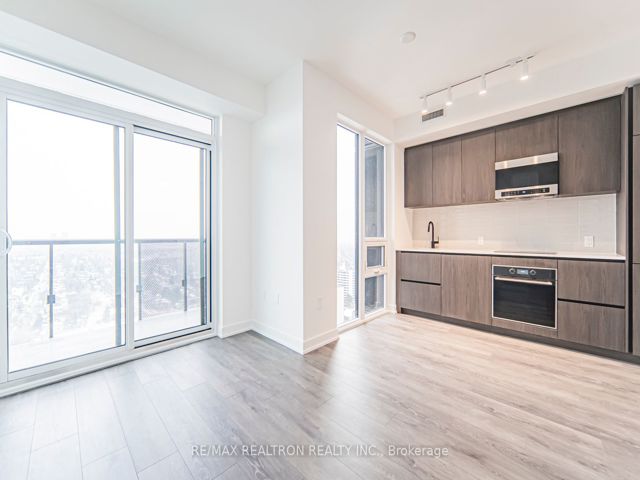 2510 - 117 Broadway Ave