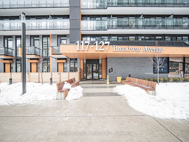 2510 - 117 Broadway Ave